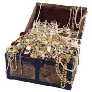 Meet your Posher, Brenda